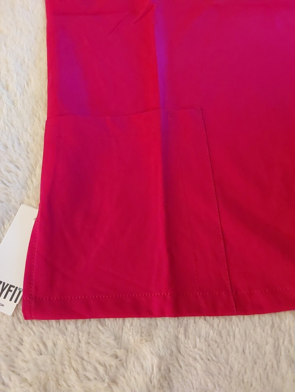 🌺 NWT Cozyfit Bright Pink Medical Scrub Set - Picture 4 of 15